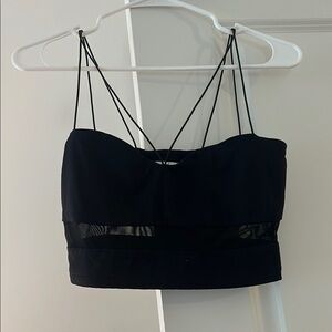 By Egreis Black Crop